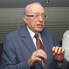 Alberto Cañas